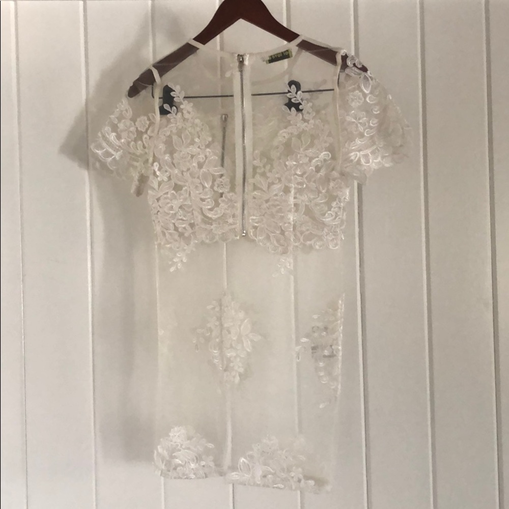 White Lace Mesh Set - Picture 7 of 7